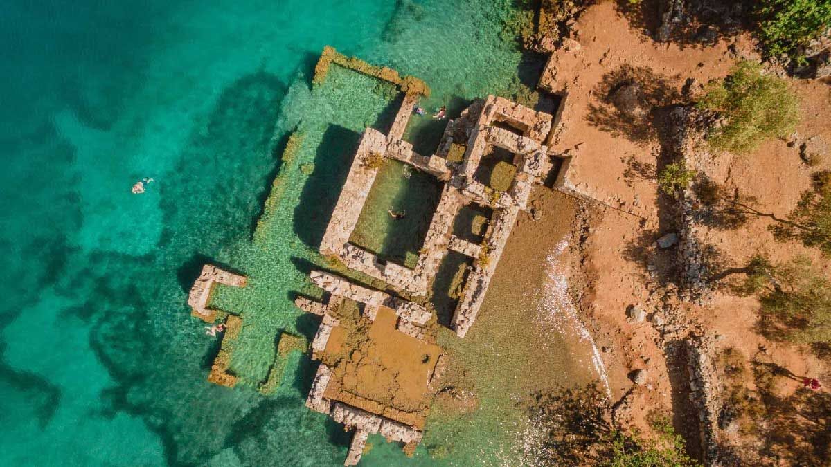 Cleopatra's Bath House underwater ruin 