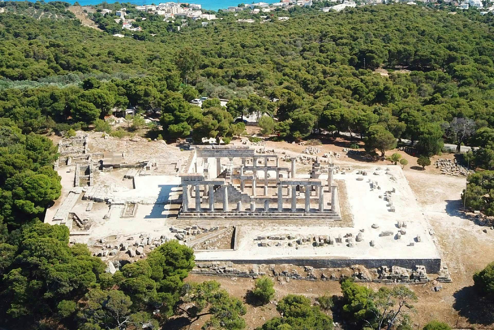 The temple of Aphaia in Greece